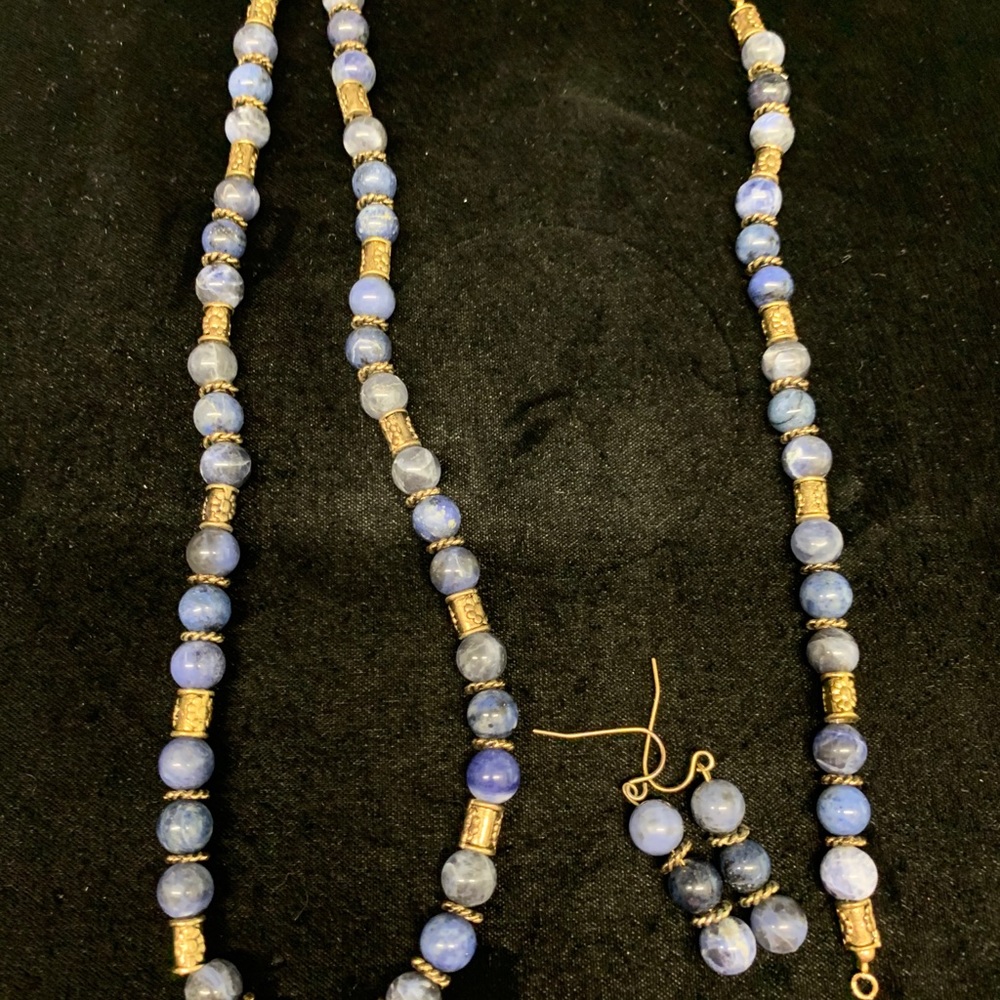 Beaded necklace set